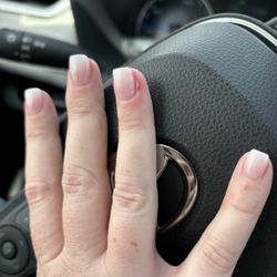 La Nails & Spa - Don't go here unless you like getting your skin ground off with their tools.