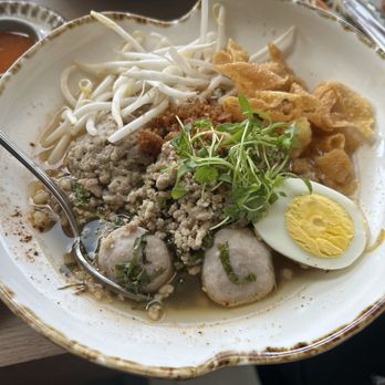 Sorn Thai Restaurant & Bar - Thai Near Me - McLean, Virginia