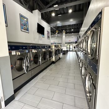 Davis Laundry - Laundromat Near Me - Davis, California