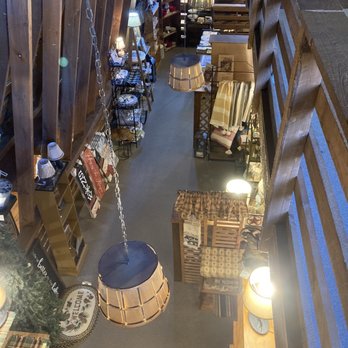 The Apple Barn & Cider Mill - The barn - Specialty Food Near Me - Sevierville, Tennessee The Apple Barn & Cider Mill - The barn - Specialty Food Near Me - Sevierville, Tennessee
