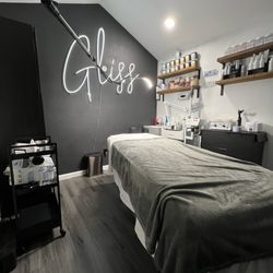 Gliss Aesthetics
