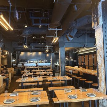 SUSHI-SAN - Inside - Sushi Bars Near Me - Chicago, Illinois SUSHI-SAN - Inside - Sushi Bars Near Me - Chicago, Illinois