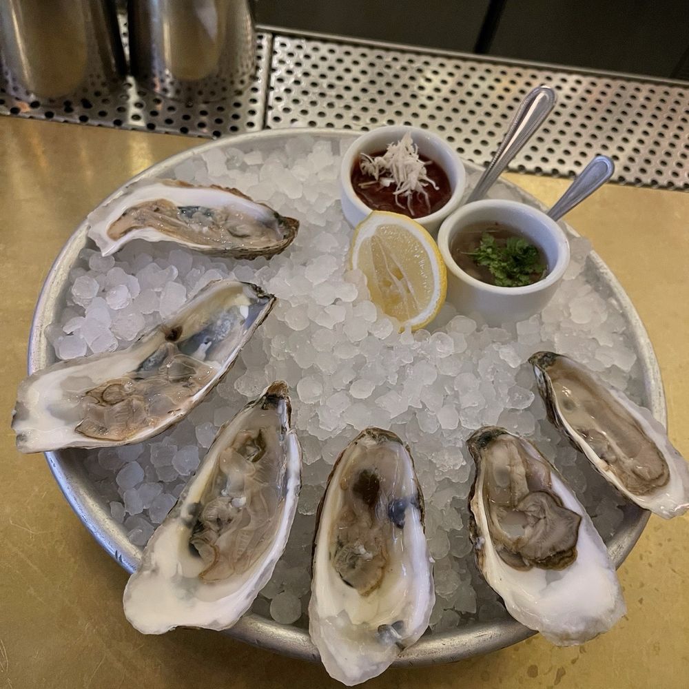 Goodwin’s - 6 oysters - Cocktail Bars Near Me - Dallas, Texas Goodwin’s - 6 oysters - Cocktail Bars Near Me - Dallas, Texas