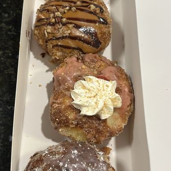 Parlor Doughnuts - French Toast, Turtle, Strawberry Shortcake, Blueberry Hill - Donuts Near Me - Nashville, Tennessee Parlor Doughnuts - French Toast, Turtle, Strawberry Shortcake, Blueberry Hill - Donuts Near Me - Nashville, Tennessee