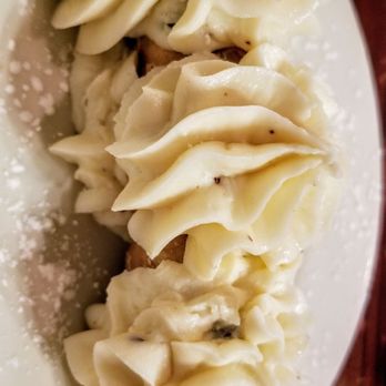 Il Pescatore - Cannoli - Italian Near Me - Orlando, Florida