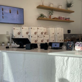7 Miles Tea Lab - Inside - Register - Bubble Tea Near Me - Artesia, California