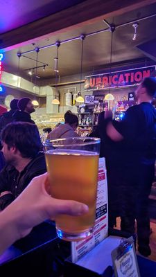 Bar Bar by null
