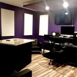 H&M Dynasty Studio - B Room Studio