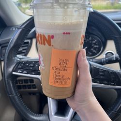 Dunkin Donuts - S'mores Cold Brew no ice no graham