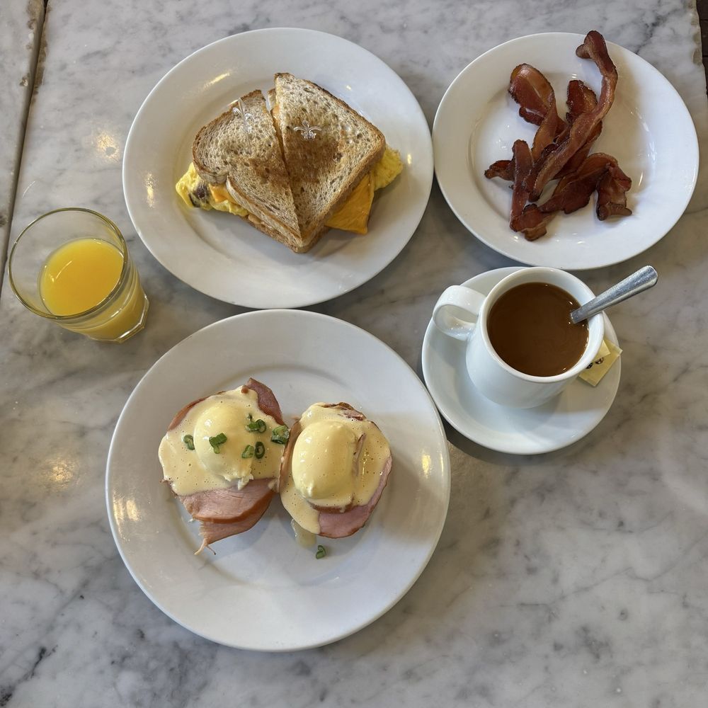 Stanley - Omelet Sandwich and Eggs Acadiana - Breakfast & Brunch Near Me - New Orleans, Louisiana