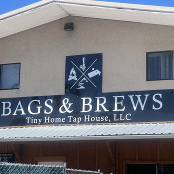 Tiny Home Tap House - Beer Bar Near Me - Keslo, Washington Tiny Home Tap House - Beer Bar Near Me - Keslo, Washington
