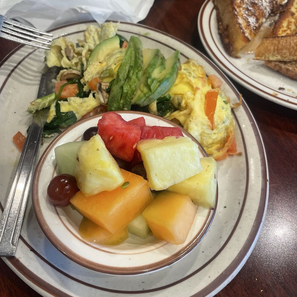 Pancakes R Us - Veggie omelette and fruit - Desserts Near Me - Costa Mesa, California Pancakes R Us - Veggie omelette and fruit - Desserts Near Me - Costa Mesa, California