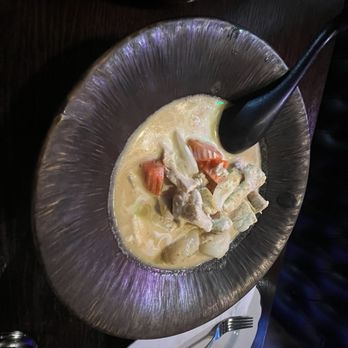 Kanok Thai Bistro - YELLOW CURRY with Chicken - Thai Near Me - Costa Mesa, California Kanok Thai Bistro - YELLOW CURRY with Chicken - Thai Near Me - Costa Mesa, California