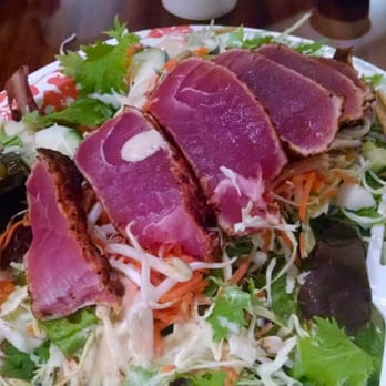 Sleeping Giant Grill - Cajun Seared Ahi Sashimi Salad ($18.99) - 4 stars (Saturday dinner 2014-02-15) - Seafood Near Me - Kapaa, Hawaii Sleeping Giant Grill - Cajun Seared Ahi Sashimi Salad ($18.99) - 4 stars (Saturday dinner 2014-02-15) - Seafood Near Me - Kapaa, Hawaii