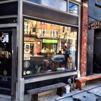 Community 54 - Accessories Near Me - Toronto, Ontario
