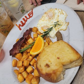 Chops & Eggs - The basics - New American Near Me - Corpus Christi, Texas Chops & Eggs - The basics - New American Near Me - Corpus Christi, Texas