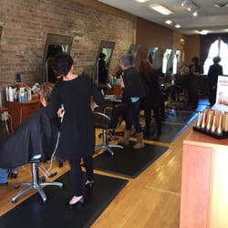 Inside Bella Vita Salon