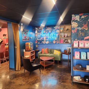 Royal Flamingo Coffee - Its a vibe - Coffee Roasteries Near Me - Columbus, Ohio