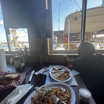 The Hard Yacht Cafe - Sunday funday here to watch the ravens - American Near Me - Dundalk, Maryland