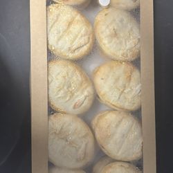 Main Beach Bakery - 20 Barramundi Pies