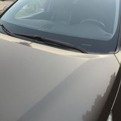 Roo’s Auto Glass - Finished work on Toyota Highlander