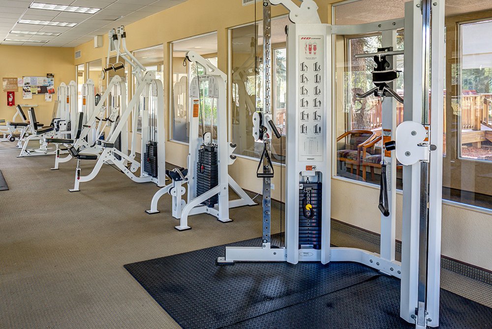 TANTRA LAKE APARTMENTS Updated June 2024 1000 West Moorhead Cir