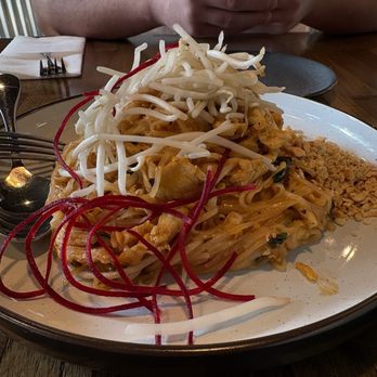 KiiN KiiN Thai - Pad Thai with chicken. And it's gluten free & also, delicious!! - Thai Near Me - Meridian, Idaho KiiN KiiN Thai - Pad Thai with chicken. And it's gluten free & also, delicious!! - Thai Near Me - Meridian, Idaho