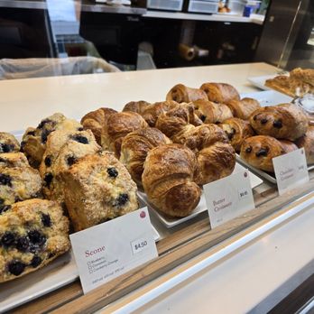 Sweetwaters Coffee & Tea - Desserts - Coffee & Tea Near Me - Chicago, Illinois Sweetwaters Coffee & Tea - Desserts - Coffee & Tea Near Me - Chicago, Illinois
