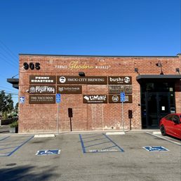 Glendora Public Market.