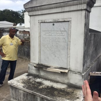 Ernie's Tours - Historical Tours Near Me - New Orleans, Louisiana Ernie's Tours - Historical Tours Near Me - New Orleans, Louisiana