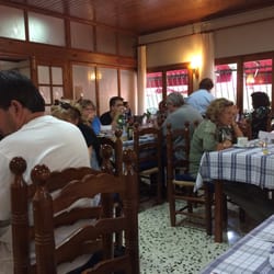 La Coma - Inside of a dining room