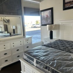 Furniture 4 Less Outlet - Makeup light mirror dressing table, white farm style bed and mattress options