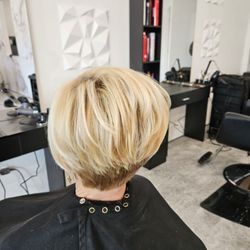 Salon Luxe
