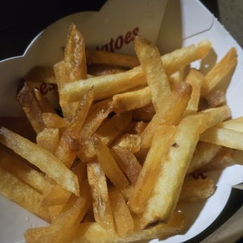 In-N-Out Burger - Fries that were supposed to be crispy but turned out an oily mess. - Burgers Near Me - Modesto, California