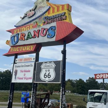 Uranus Fudge Factory and General Store - Chocolatiers & Shops Near Me - Saint Robert, Missouri Uranus Fudge Factory and General Store - Chocolatiers & Shops Near Me - Saint Robert, Missouri