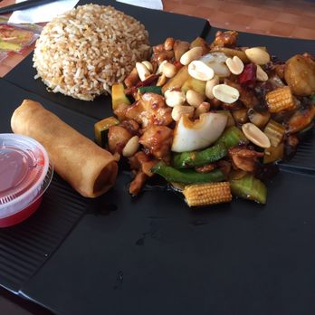 The Kirin Hut - Yummy lunch special 6.50 - Chinese Near Me - Lancaster, California