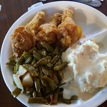 Gray Brothers Cafeteria - Fried chicken did not disappoint - American Near Me - Mooresville, Indiana Gray Brothers Cafeteria - Fried chicken did not disappoint - American Near Me - Mooresville, Indiana