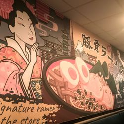 Z Ramen - Inside wall decor