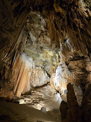 Luray Caverns by null
