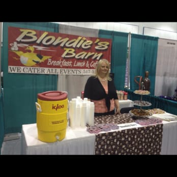 Blondie's Barn - Owner - Dawn Manuel - Breakfast & Brunch Near Me - Haslett, Michigan Blondie's Barn - Owner - Dawn Manuel - Breakfast & Brunch Near Me - Haslett, Michigan