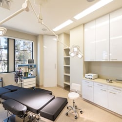 Sirius Yoo, MD - The onsite operating room. The surgery center is fully accredited.