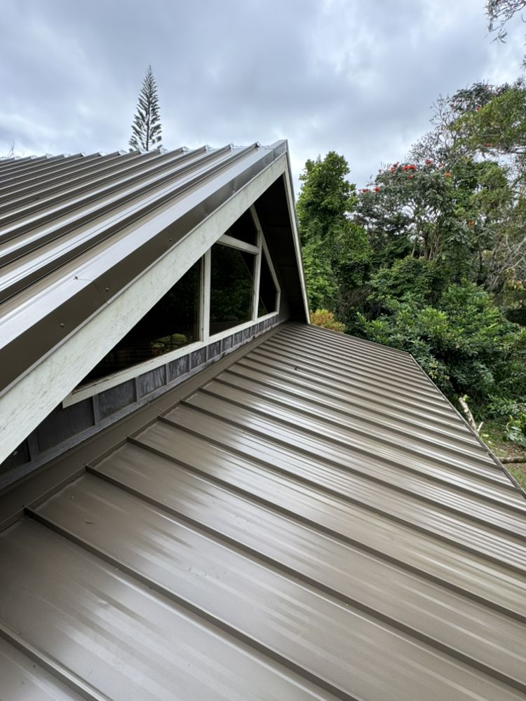 Slide of Maui Home Improvement Pro