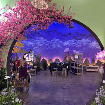 Happy Humble Hub - Pretty pink tree - Venues & Event Spaces Near Me - Alhambra, California Happy Humble Hub - Pretty pink tree - Venues & Event Spaces Near Me - Alhambra, California