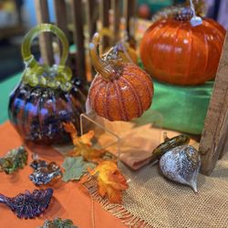 Glass Academy - Seasonal pumpkins