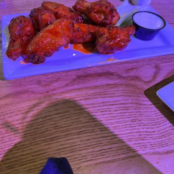 Texas Live! - Spicy wings - Sports Bars Near Me - Arlington, Texas Texas Live! - Spicy wings - Sports Bars Near Me - Arlington, Texas