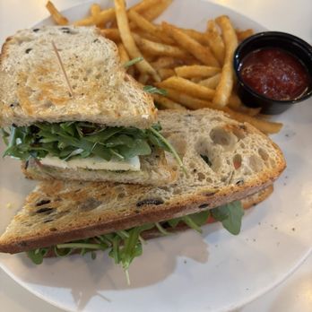Pandor - Caprese Sandwich - Bakeries Near Me - Irvine, California