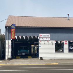 Lube Experts North West - Lube Experts NW - Best Oil Change in Albany Oregon!
Our Philosophy : 
We have over 20 years of combined experience...