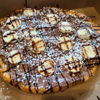 Blue Heron Creamery - Banana nutella fried dough - Desserts Near Me - Hartford, Connecticut