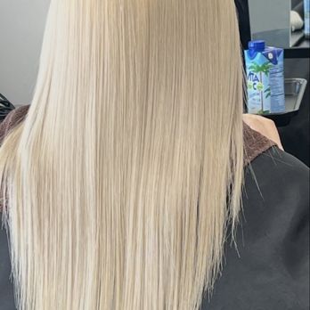 Cindy Hair Salon - After bleach - Hair Salons Near Me - Westminster, California