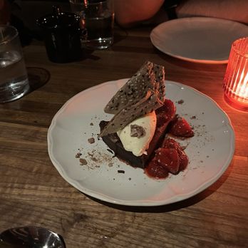 MINARI & The Pikok Lounge - Dalgona chocolate tart - Korean Near Me - Minneapolis, Minnesota